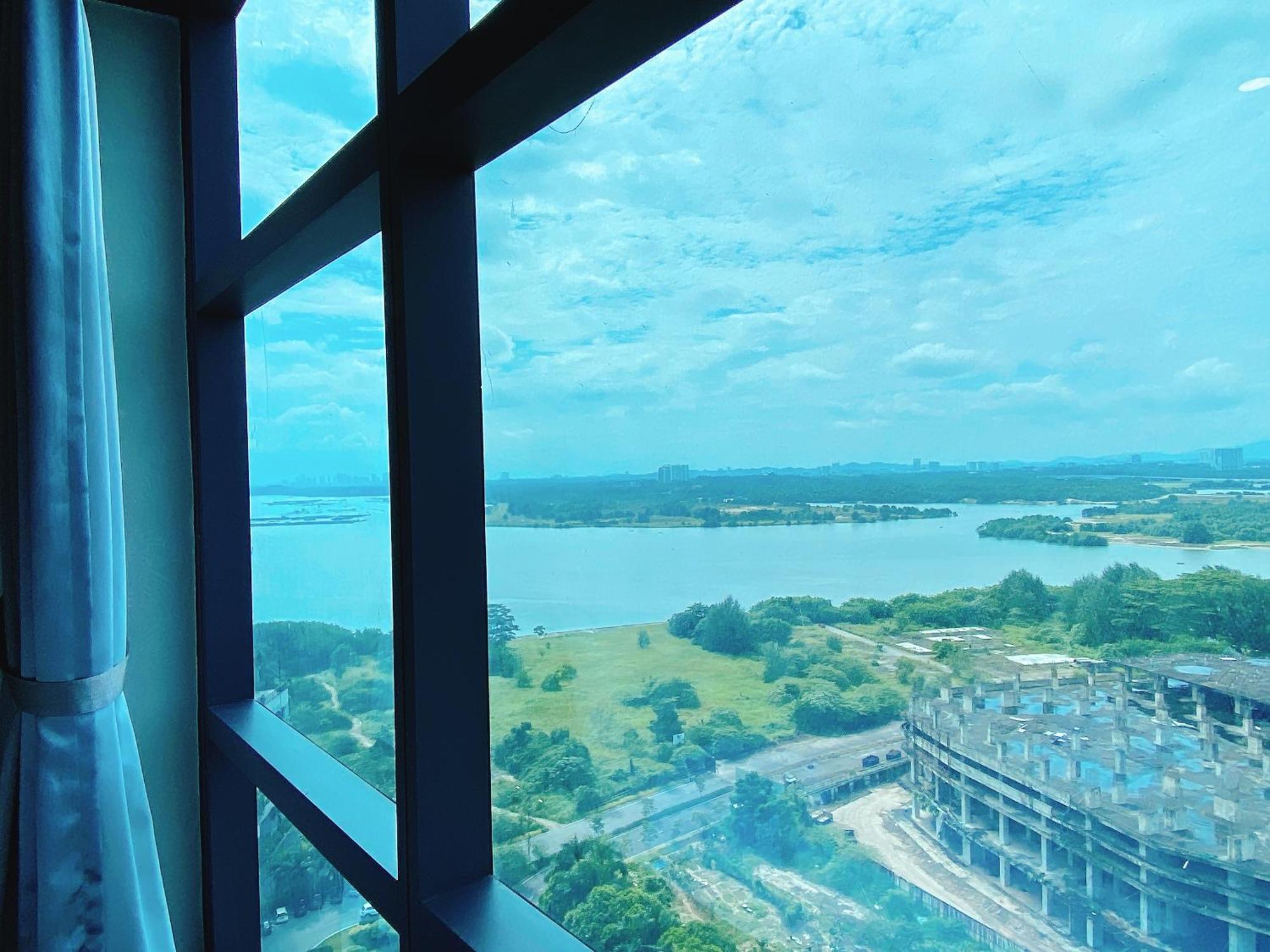 Seafront Country Garden Danga Bay By Lions Bay Apartment Johor Bahru Bilik gambar