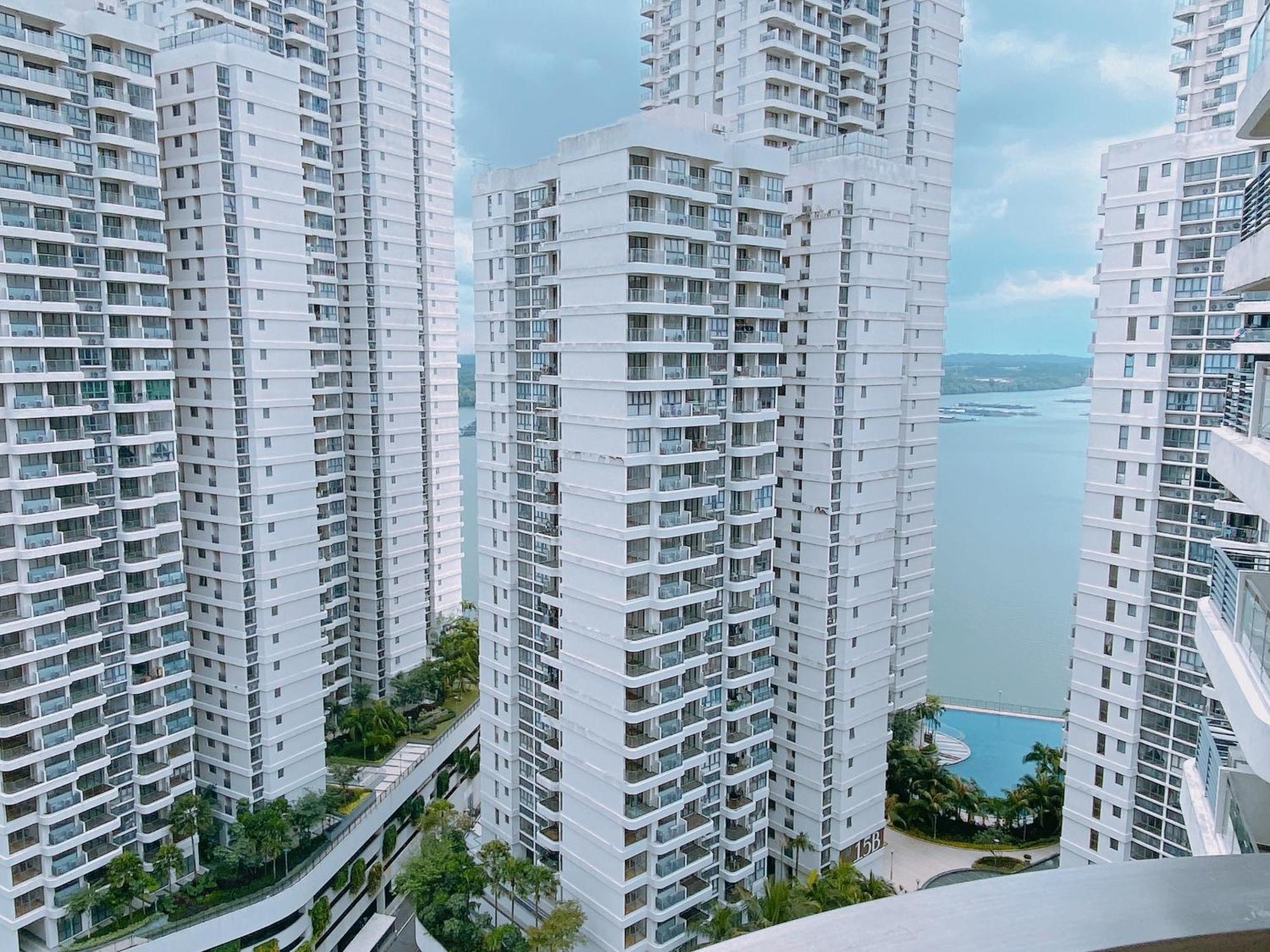 Seafront Country Garden Danga Bay By Lions Bay Apartment Johor Bahru Bilik gambar